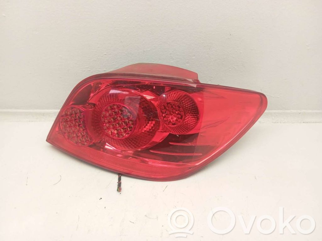 Peugeot 307 Lampă spate în caroserie 