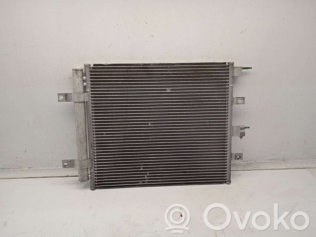 Jaguar S-Type Radiateur condenseur de climatisation