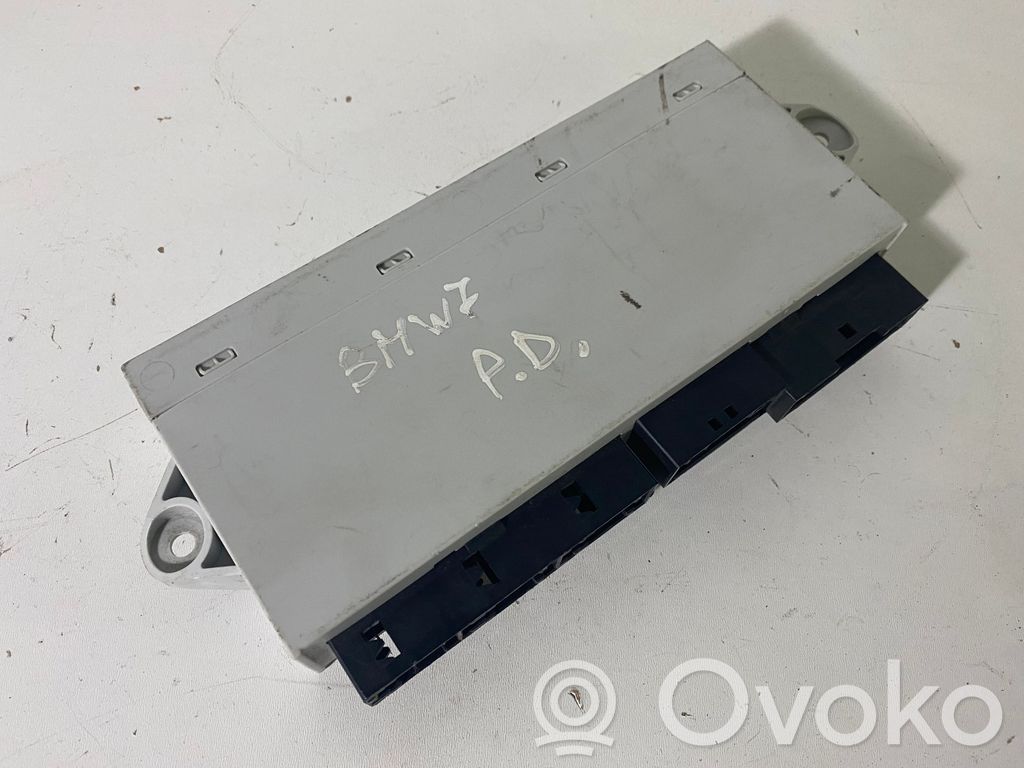 BMW 7 E65 E66 Door central lock control unit/module 