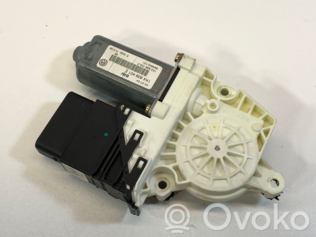 Volkswagen Golf V Silniczek podnoszenia szyby drzwi tylnych 