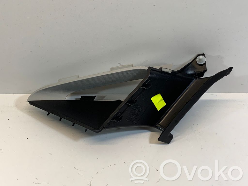 Volkswagen Golf VII Osłona słupka szyby przedniej / A 