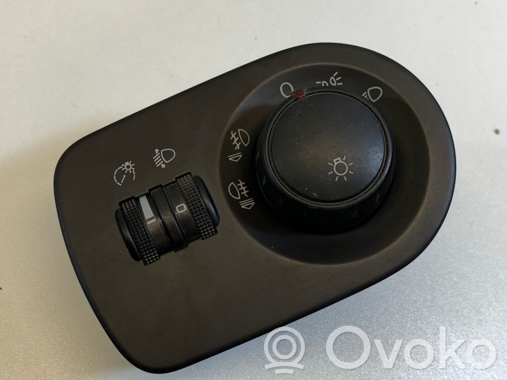 Seat Leon (1P) Light switch 