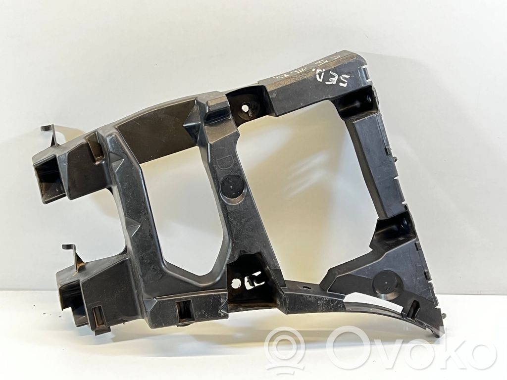Citroen C5 Bumper support mounting bracket corner 