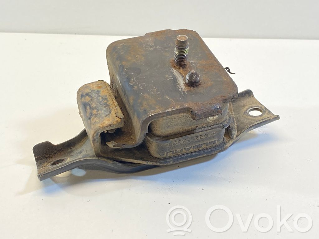 Subaru Forester SG Engine mount bracket 