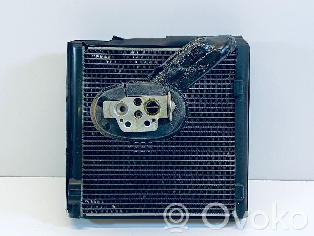 Volkswagen PASSAT B6 Radiateur soufflant de chauffage 