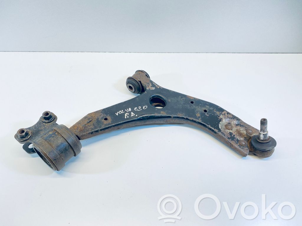 Volvo C30 Front lower control arm/wishbone 