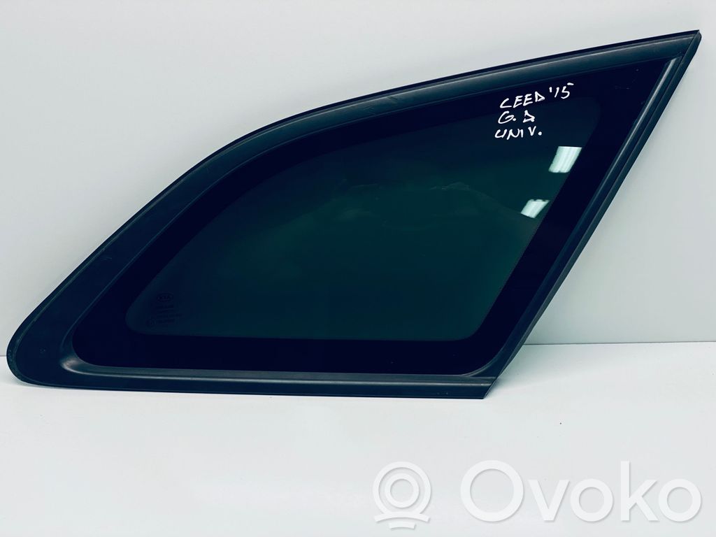 KIA Ceed Szyba karoseryjna tylna 