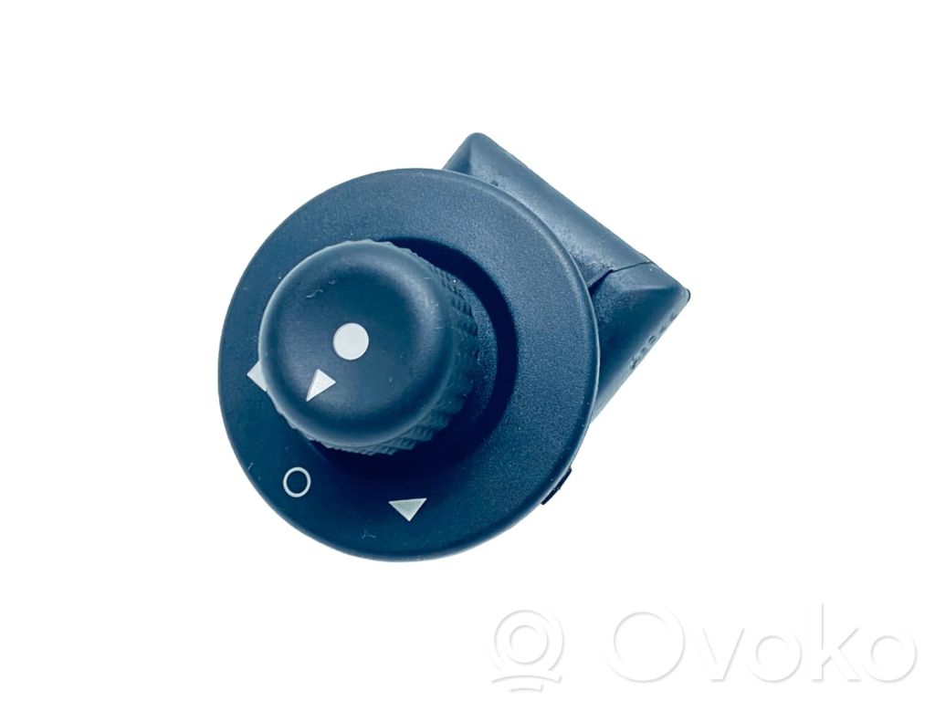 Wing mirror switch   6545KS