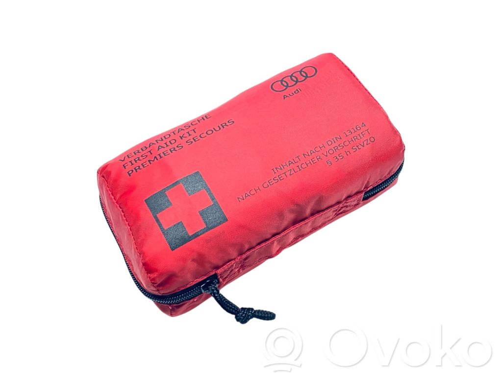 Audi A3 S3 8V Vaistinėlė 