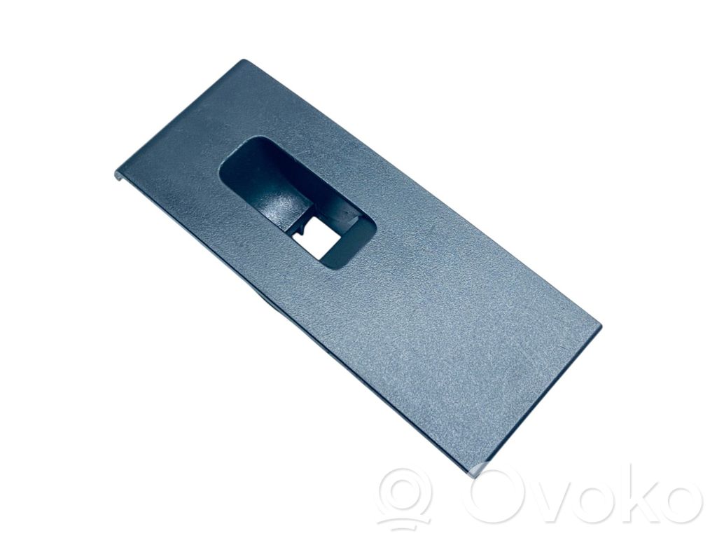 Skoda Rapid (NH) Front door window switch trim 