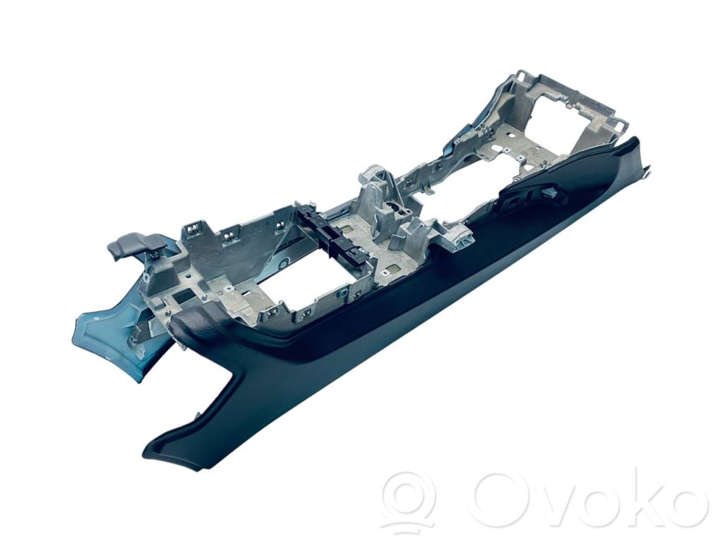Porsche Cayenne (92A) Consola central 