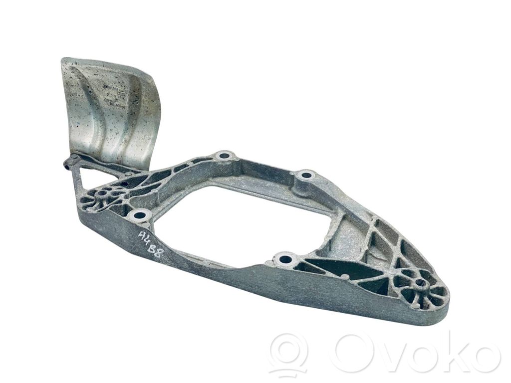 Audi A5 8T 8F Rear differential/diff mount bracket 