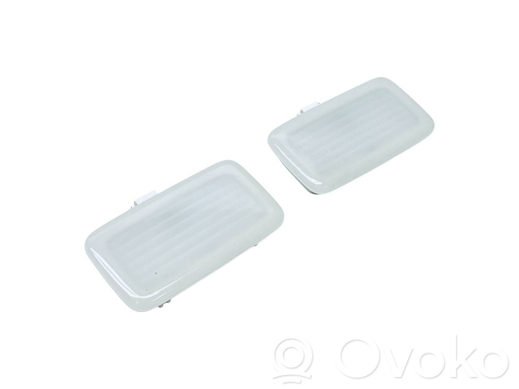 Inne oświetlenie wnętrza kabiny   63315A42418,5A42418