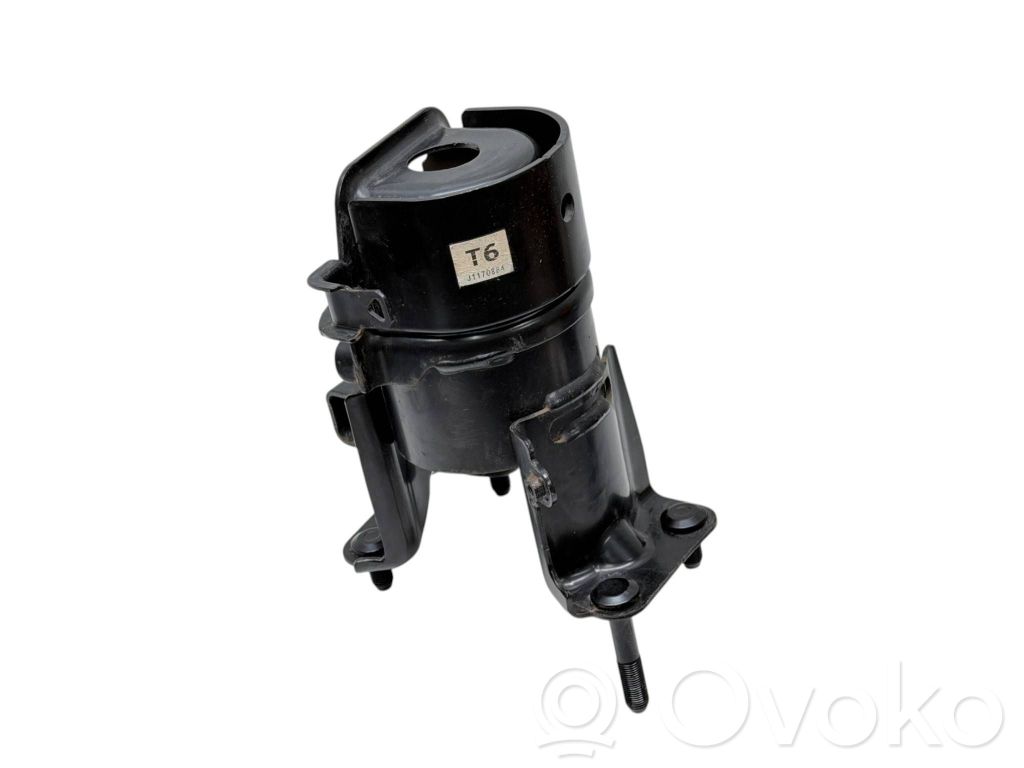 Toyota RAV 4 (XA50) Engine mount bracket 