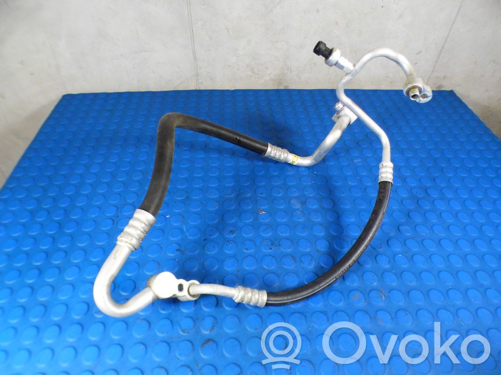 Opel Astra K Ilmastointilaitteen putki (A/C) 