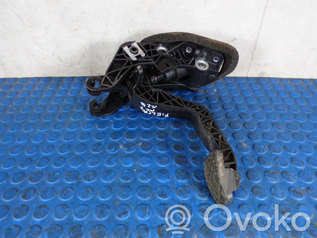 Ford Fiesta Clutch pedal 