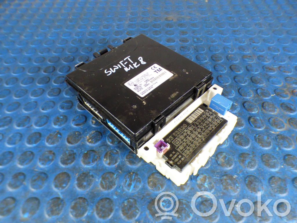 Suzuki Swift III Central body control module 
