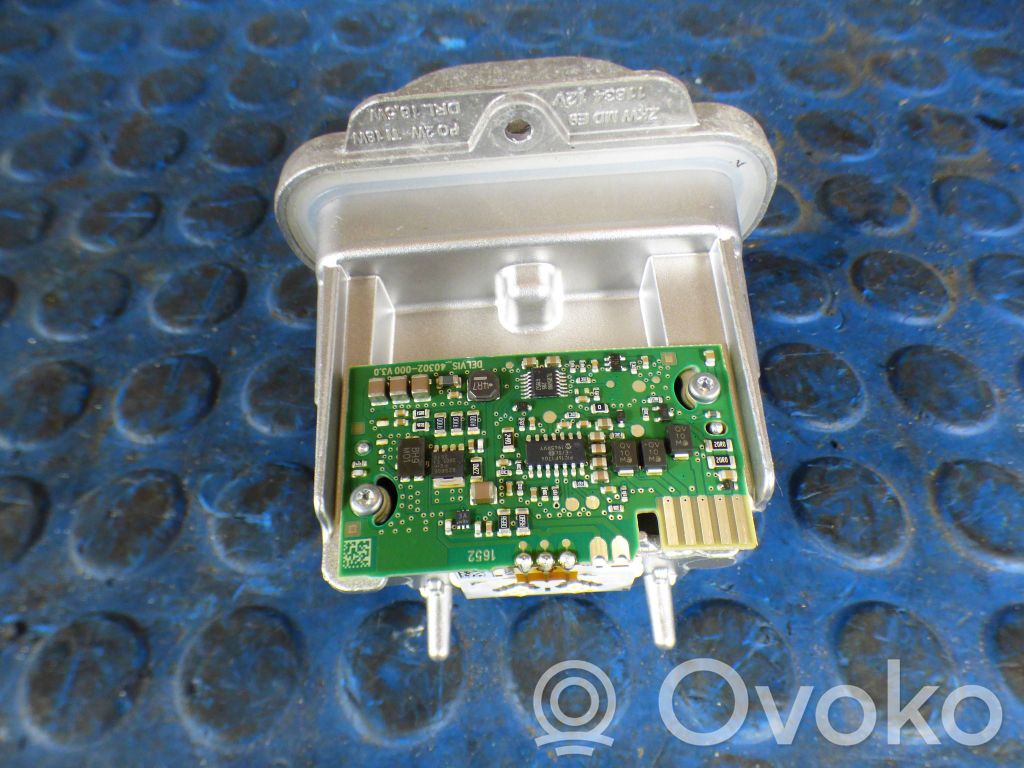 Opel Astra K Faro delantero LED diurno 