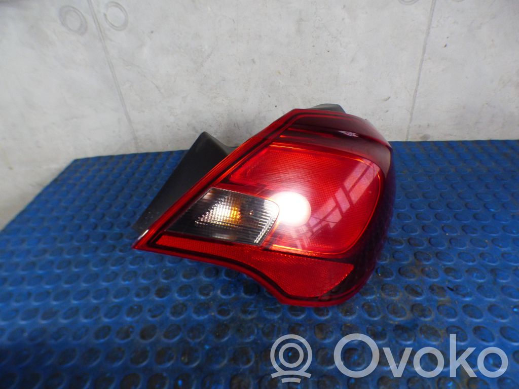 Opel Corsa E Rear/tail lights 
