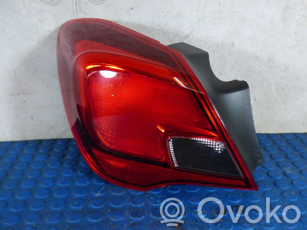 Opel Corsa E Galinis žibintas kėbule 