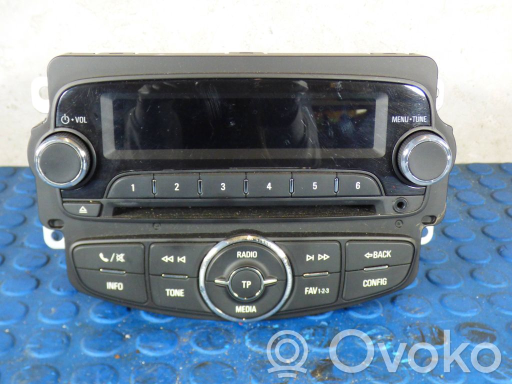 Opel Corsa E Radio / CD-Player / DVD-Player / Navigation 
