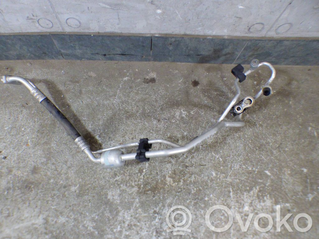 Opel Corsa E Ilmastointilaitteen putki (A/C) 