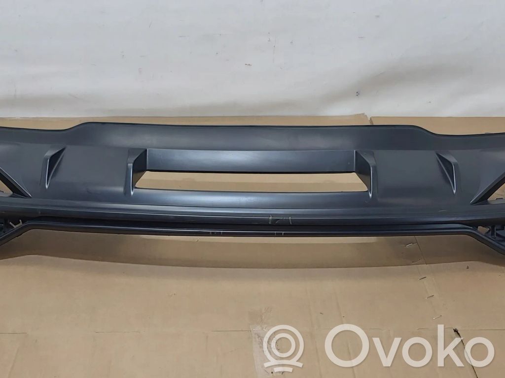 Audi Q3 F3 Moldura inferior del parachoques trasero 