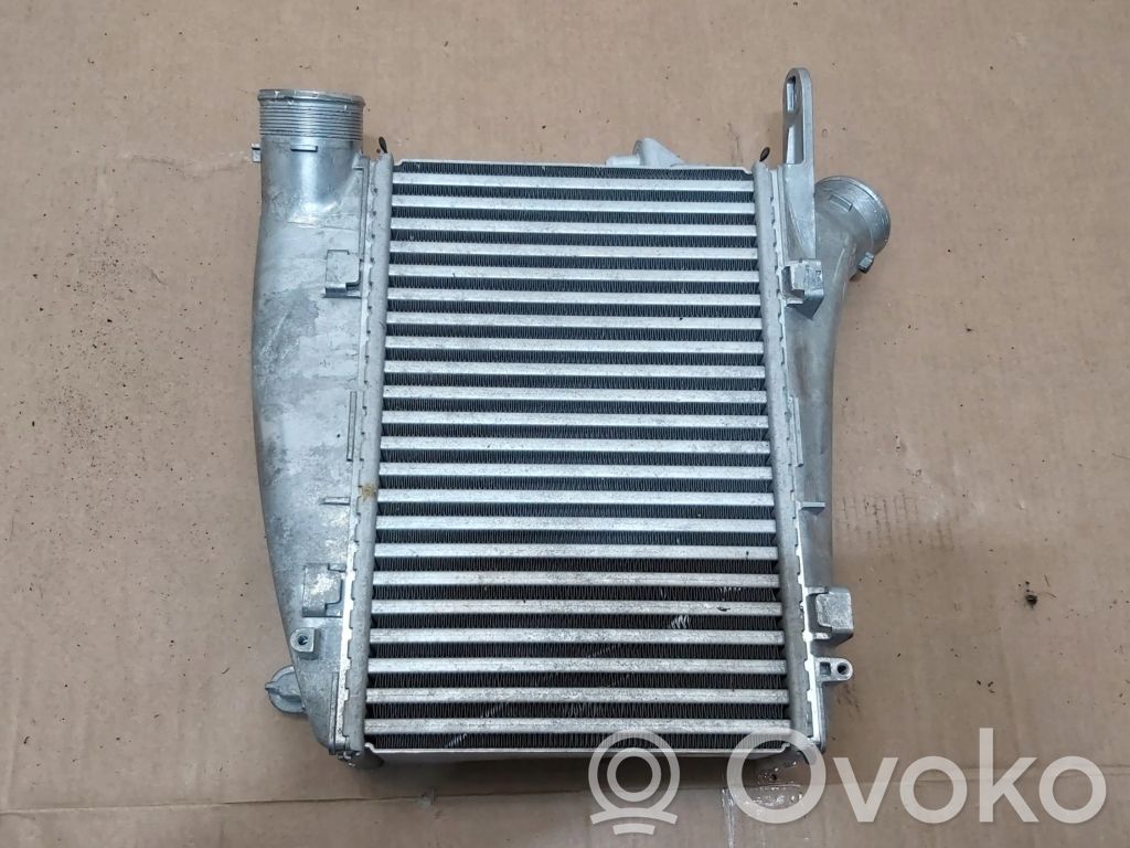 Audi RS6 C8 Intercooler radiator 