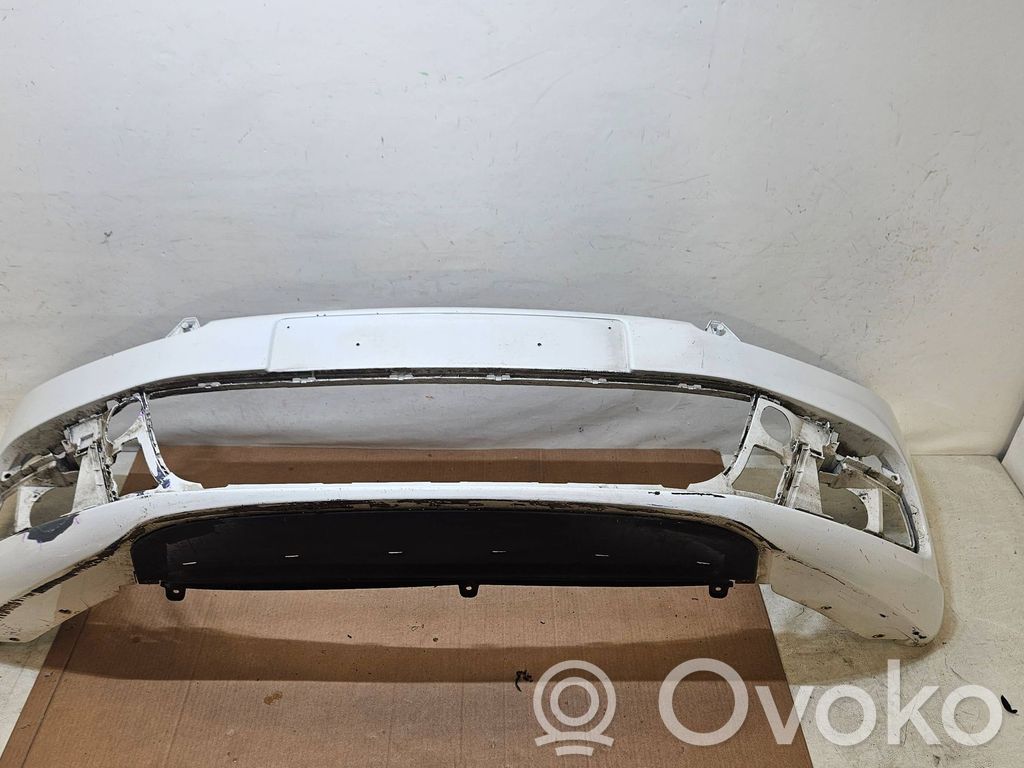 Volkswagen Scirocco Front bumper 