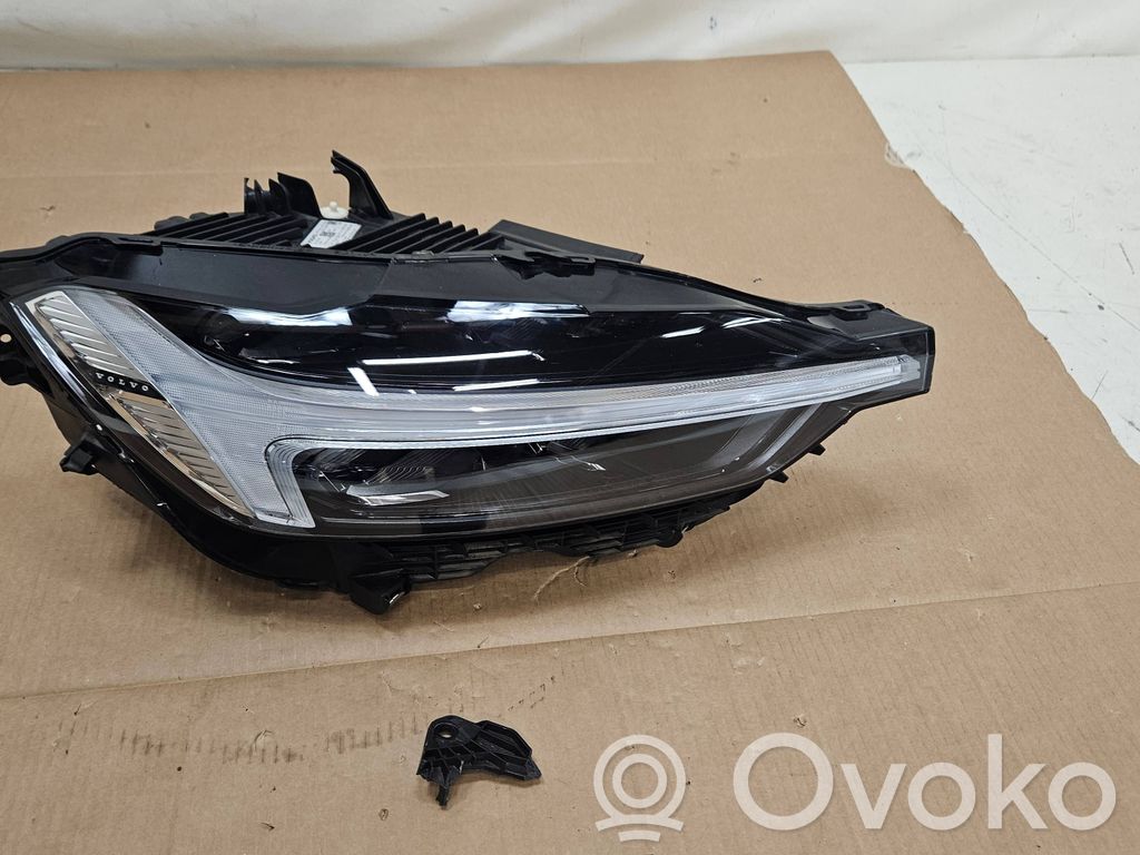 Volvo XC60 Headlight/headlamp 