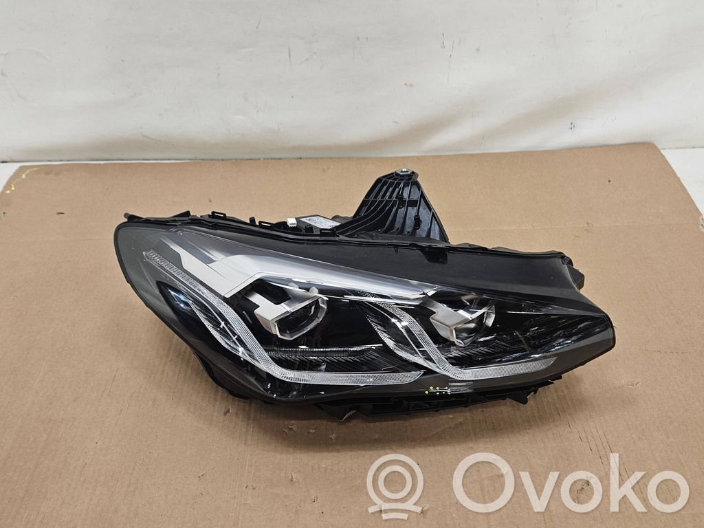 BMW 2 Active Tourer U06 Scheinwerfer 