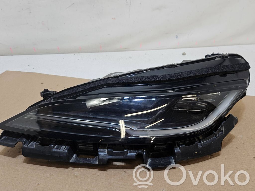 Tesla Model 3 Headlight/headlamp 