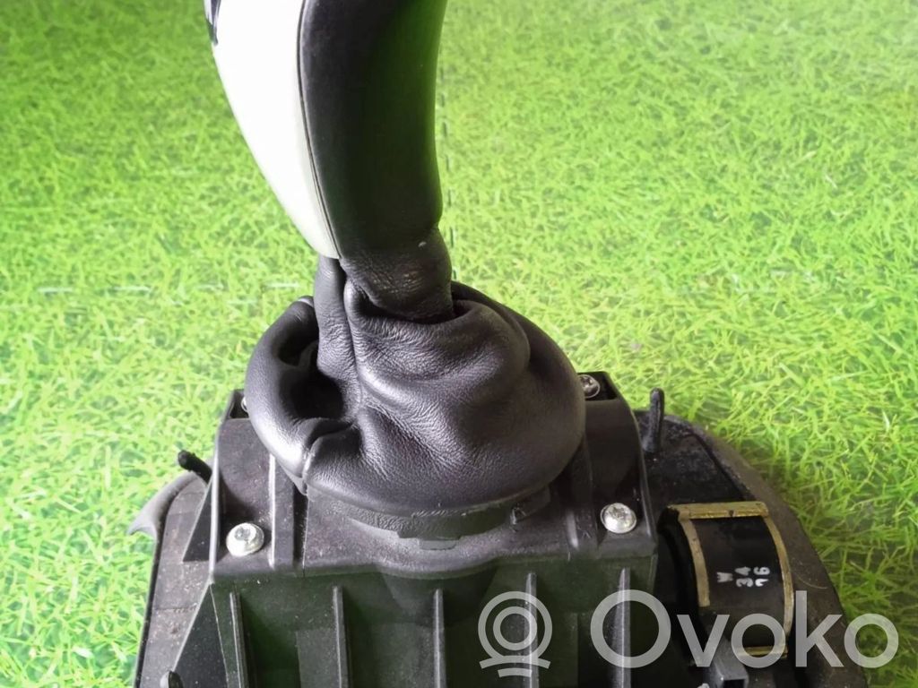 BMW M5 Gear shifter/selector 