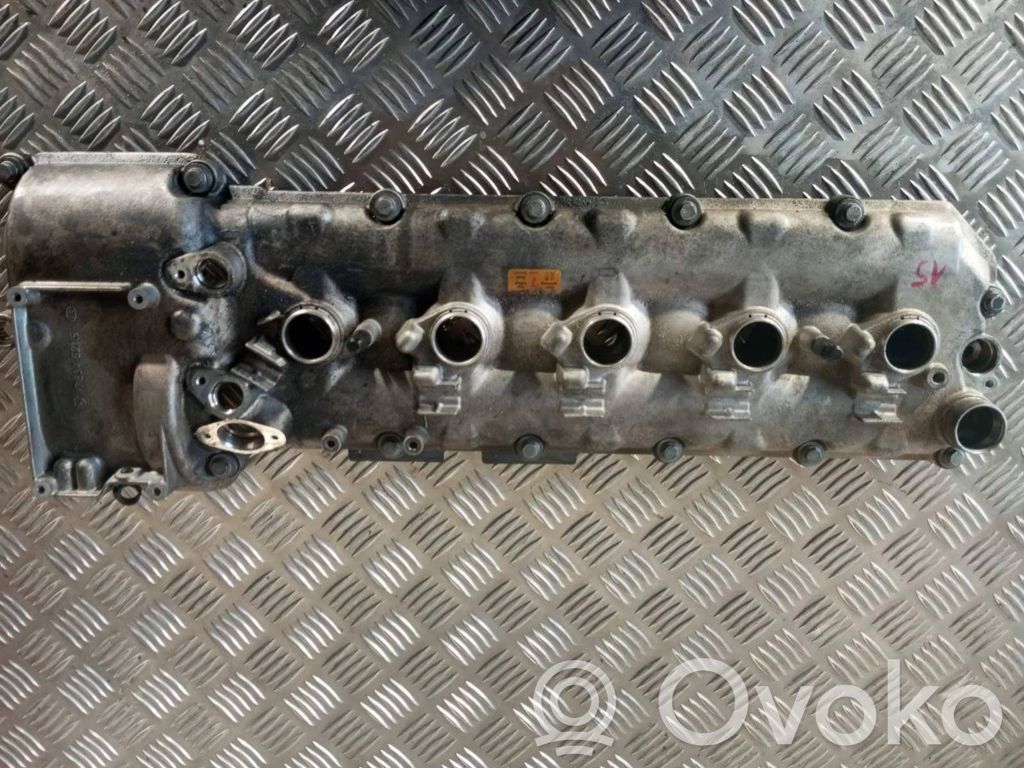 BMW M6 Rocker cam cover 