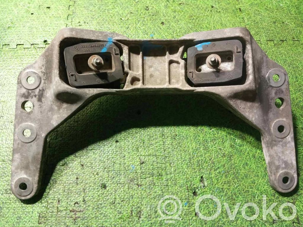 BMW 6 E63 E64 Gearbox mounting bracket 