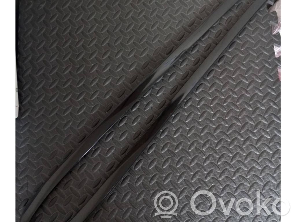 BMW X5M E70 Ornament parbriz 