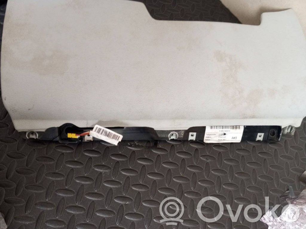 BMW 6 E63 E64 Knee airbag 
