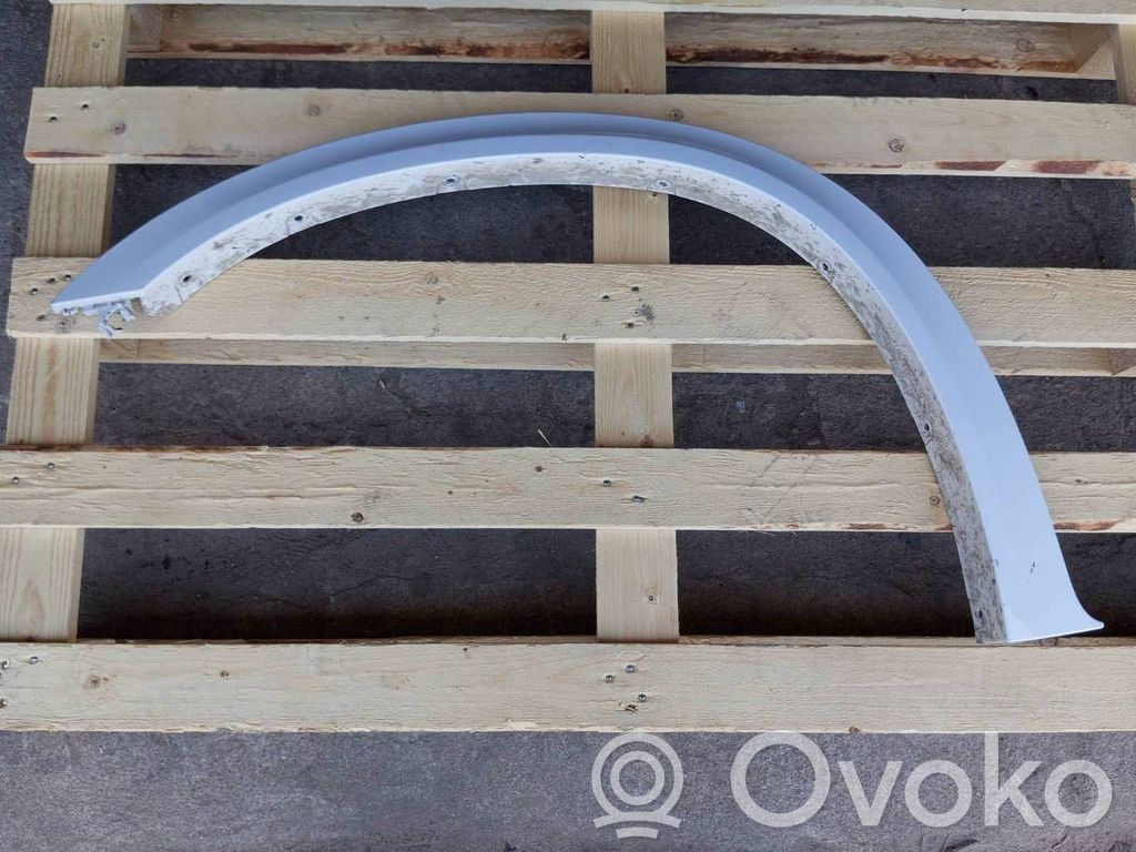 BMW X5M E70 Front arch trim 