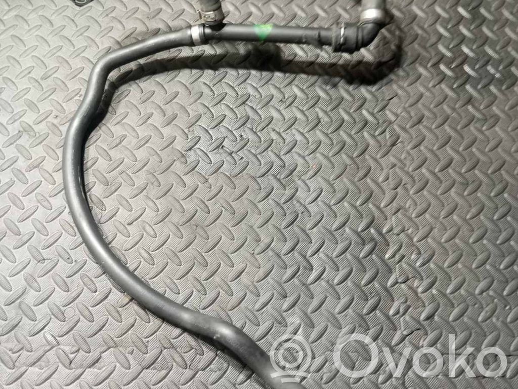 BMW X5M E70 Engine coolant pipe/hose 