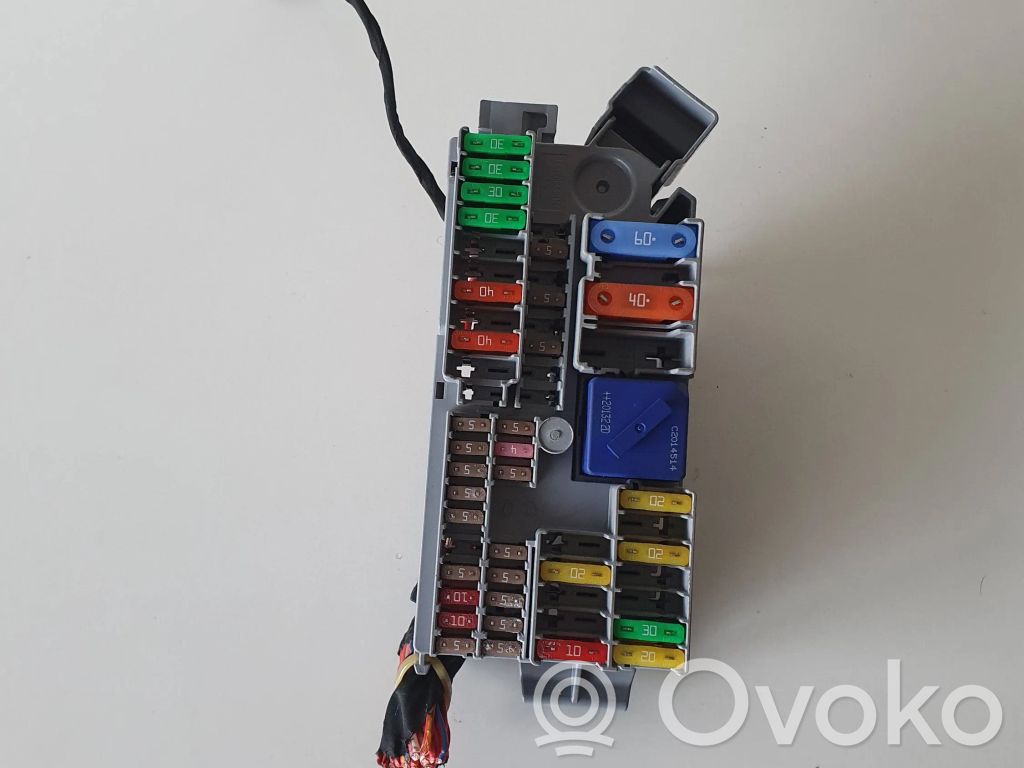 BMW 3 G20 G21 Fuse module 