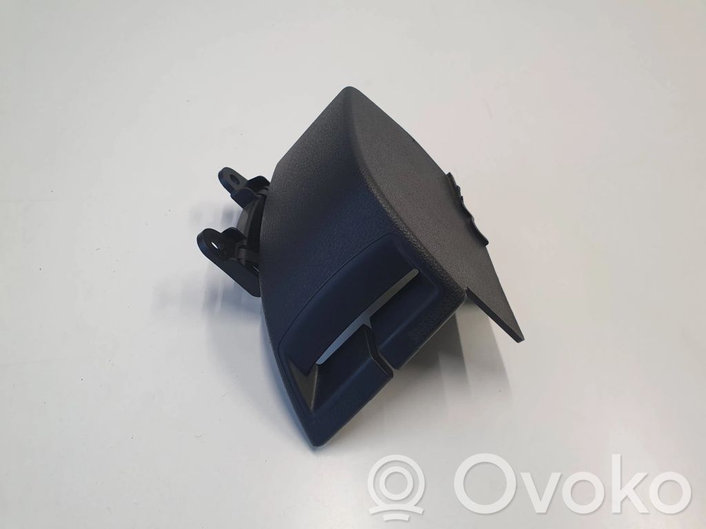 BMW 1 E82 E88 Otros repuestos del interior 