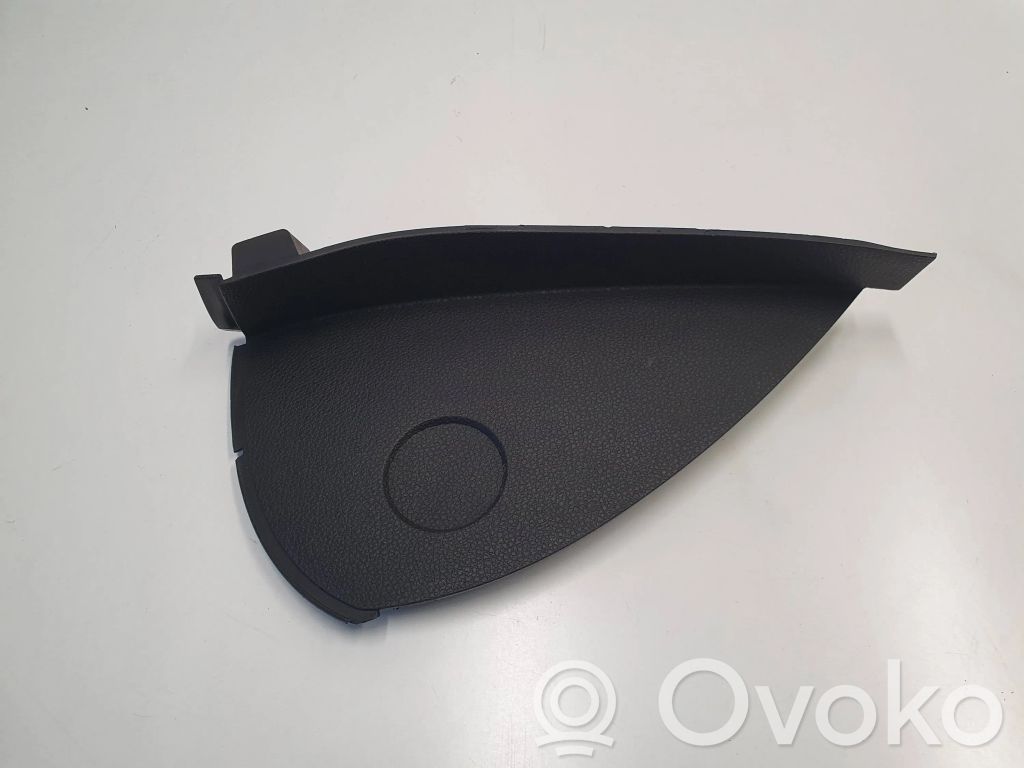 BMW 1 E82 E88 Dashboard side end trim 