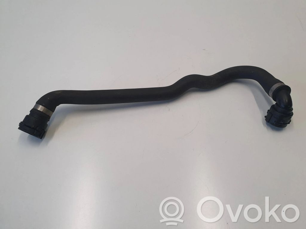 BMW 1 E82 E88 Engine coolant pipe/hose 