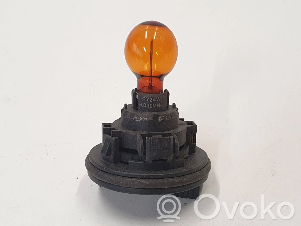 BMW M4 F82 F83 Headlight part 