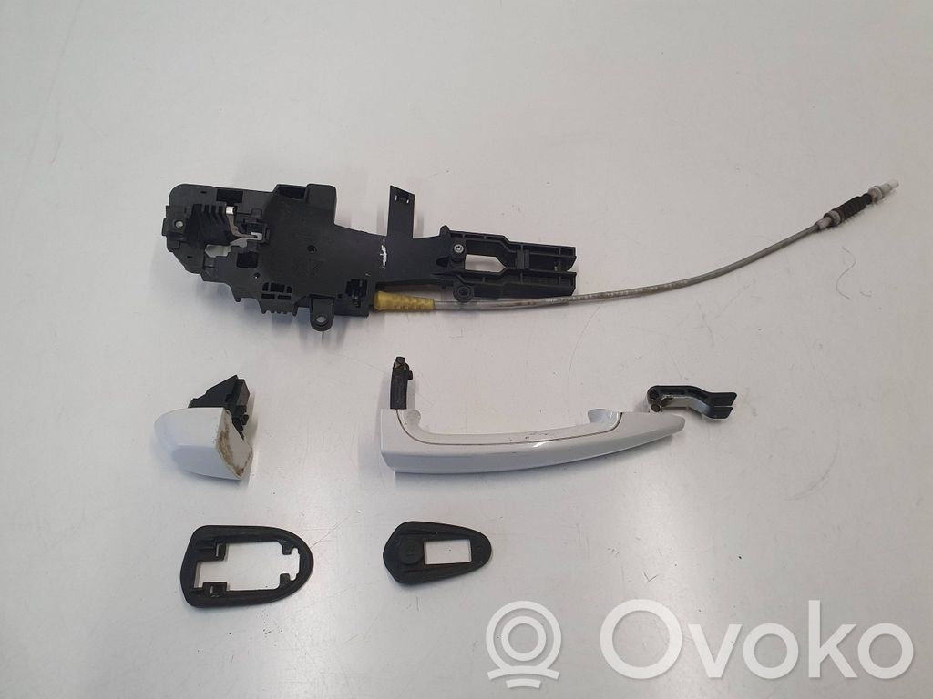 BMW 1 E82 E88 Front door exterior handle 