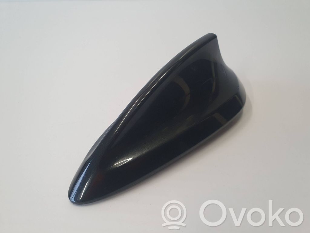 BMW 3 F30 F35 F31 Osłona anteny dachowej GPS 