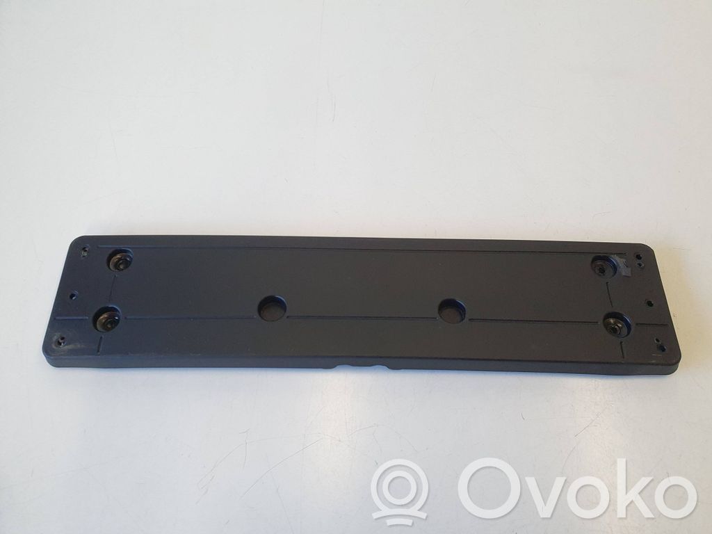 Ramka przedniej tablicy rejestracyjnej   9447660,15857711,506070