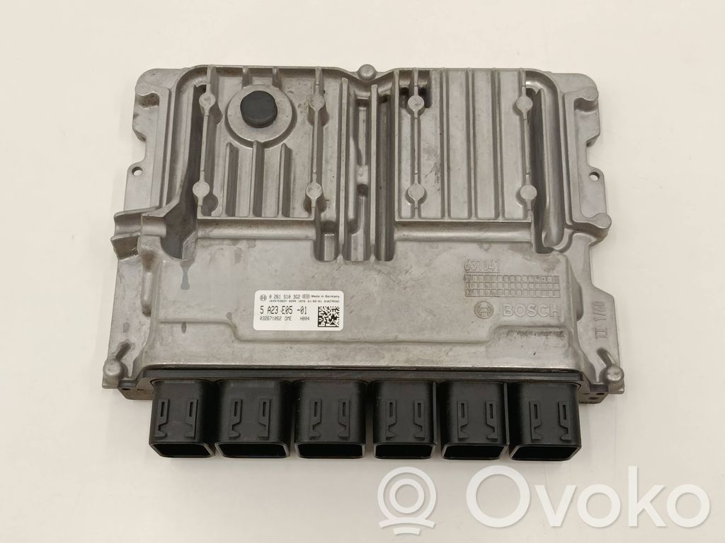 BMW 3 G20 G21 Engine control unit/module 