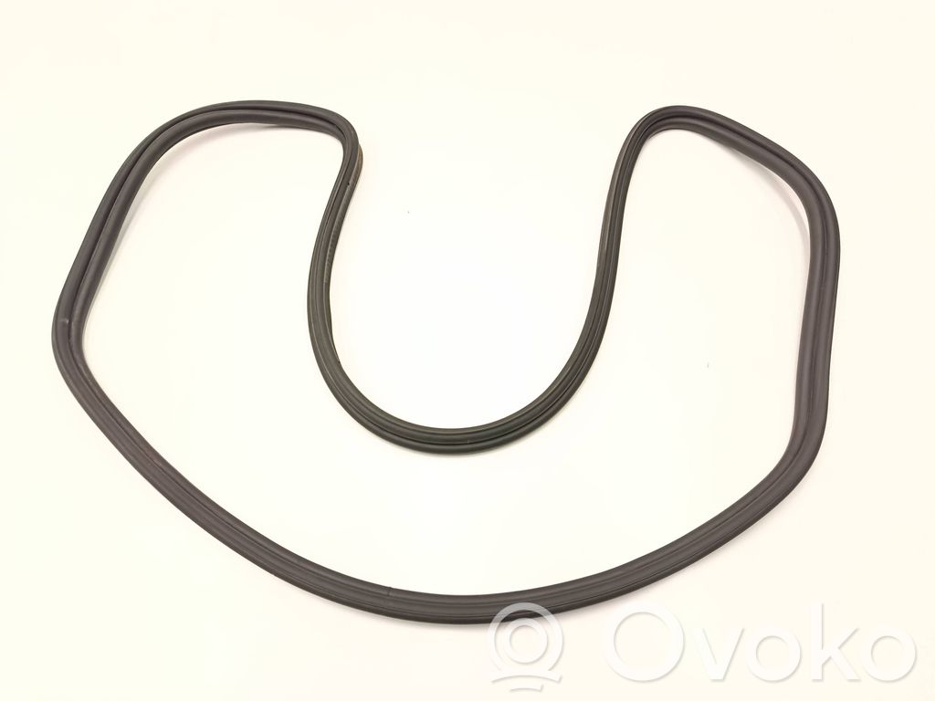 BMW 3 G20 G21 Trunk rubber seal (body) 