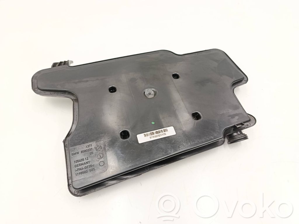 BMW 2 F46 Įsiurbimo rezonatorius 